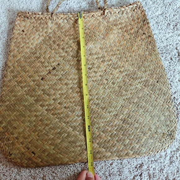 Flat Rattan bags. Set of 2 - Picture 7 of 14